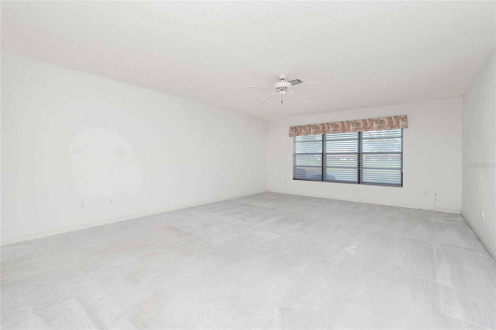 Image 23 of 47 For 11453 Courtney Drive