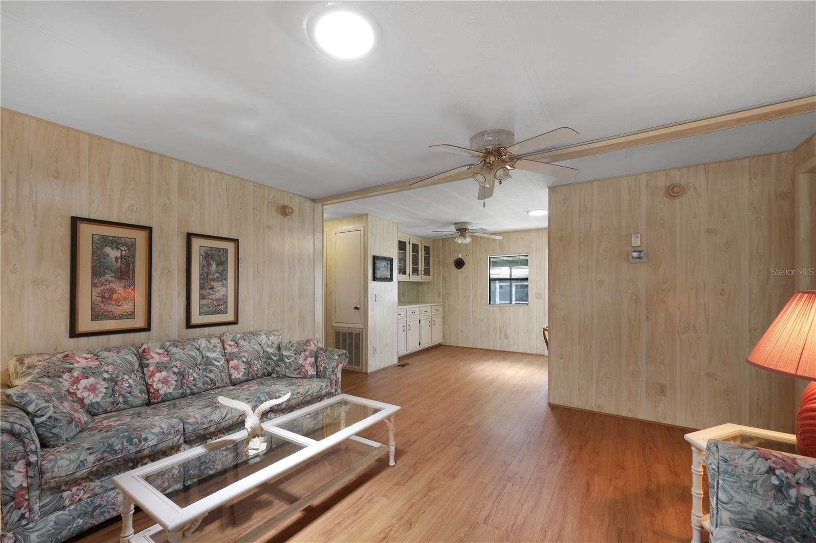 Image 9 of 89 For 2100 Kings Highway 524