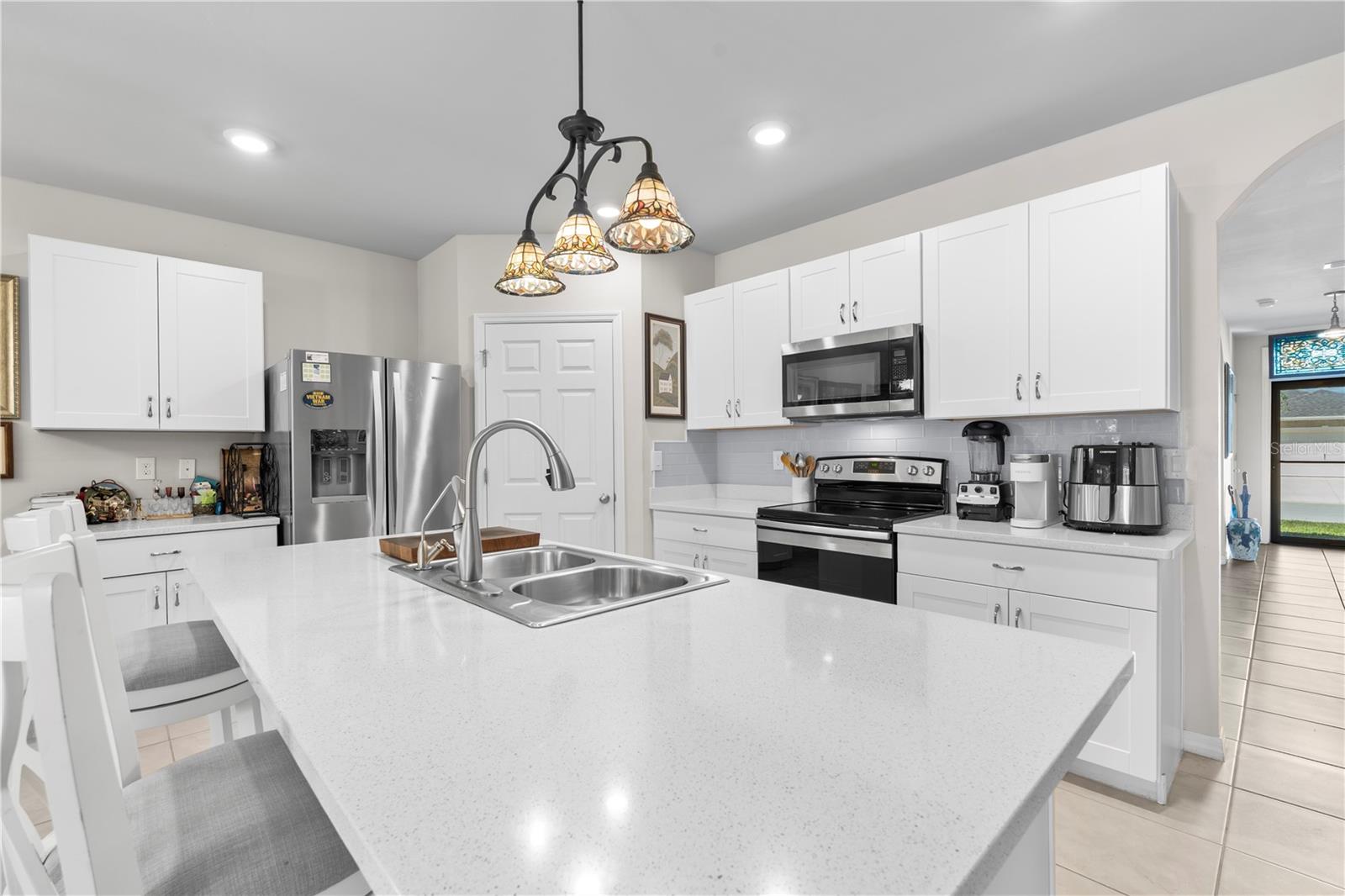 Image 23 of 50 For 25312 Lenox Circle