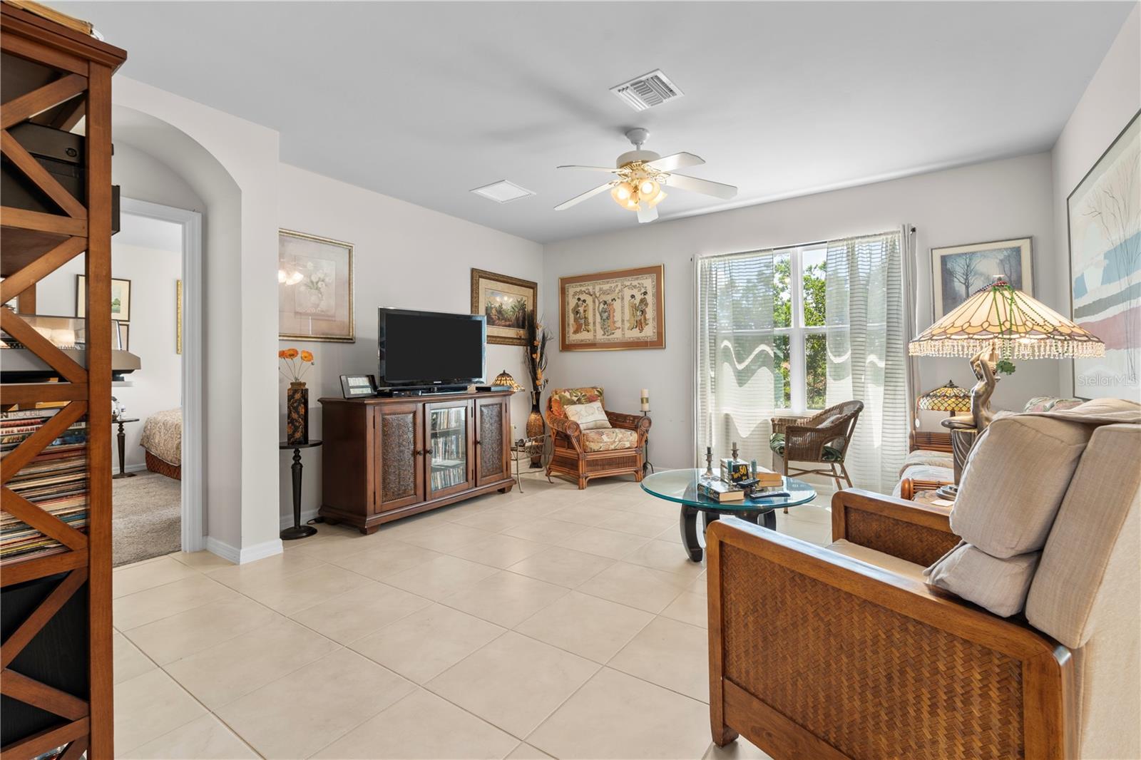 Image 25 of 50 For 25312 Lenox Circle