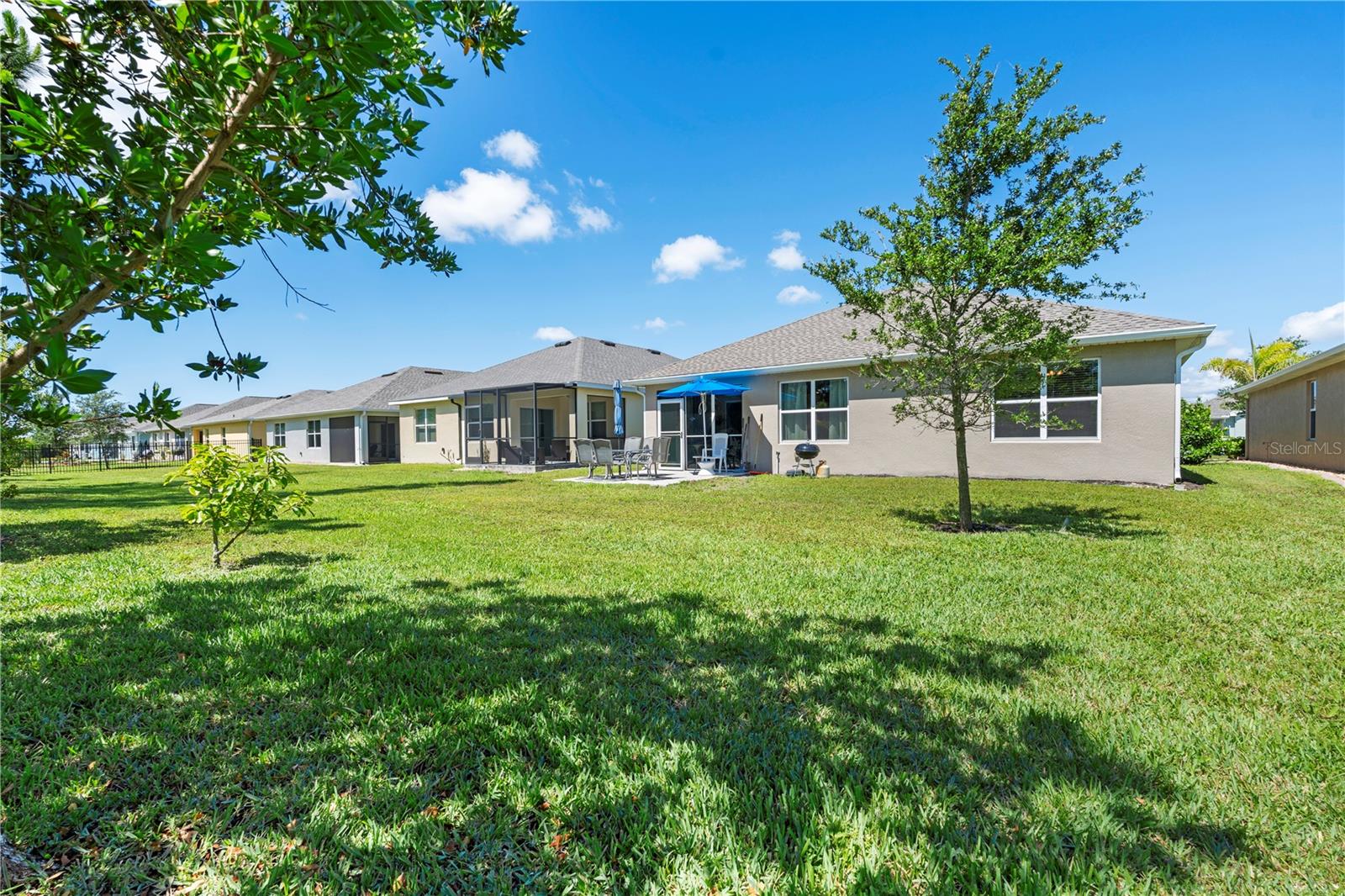 Image 37 of 50 For 25312 Lenox Circle