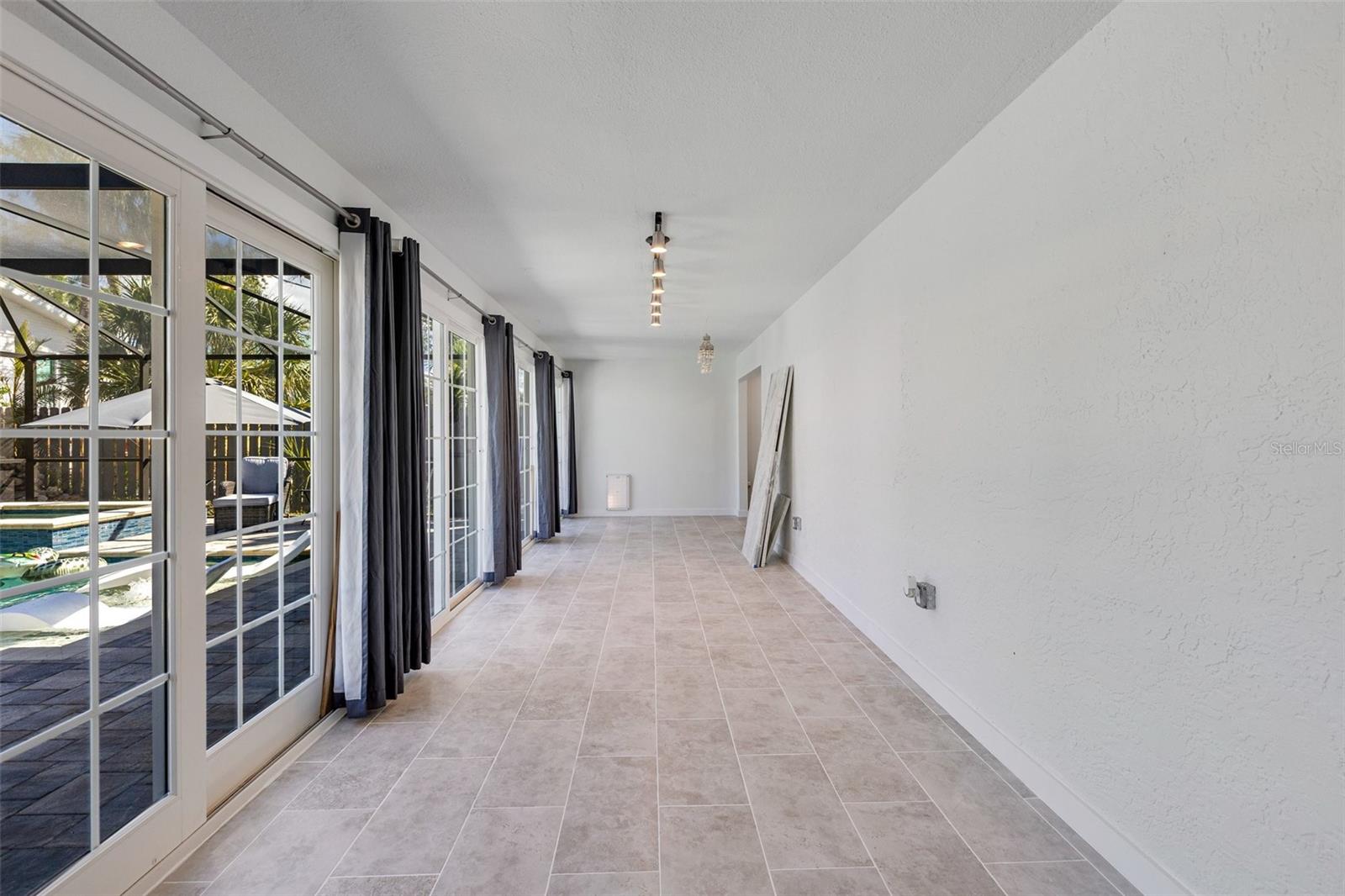 Image 16 of 40 For 179 Hibiscus Drive