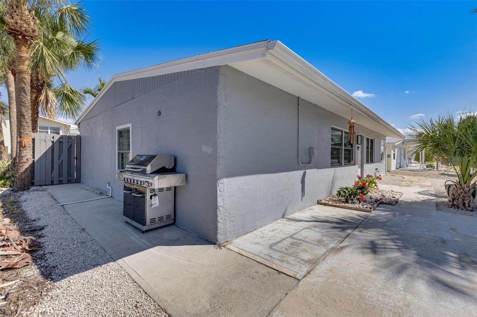 Image 3 of 40 For 179 Hibiscus Drive