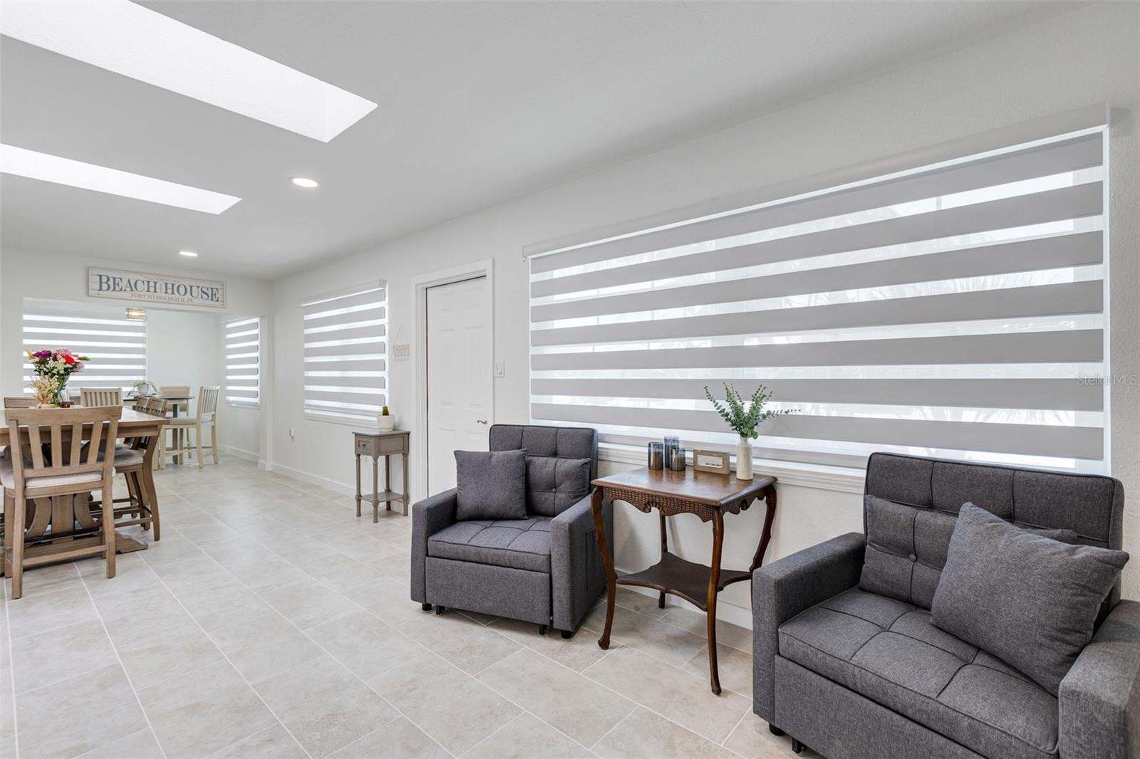 Image 4 of 40 For 179 Hibiscus Drive