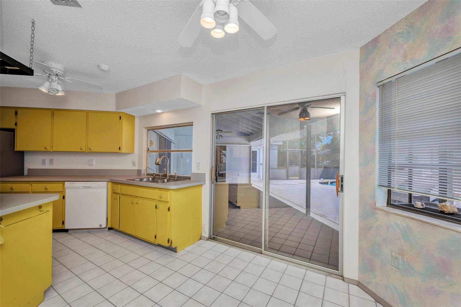 Image 14 of 48 For 6916 Rex Lane