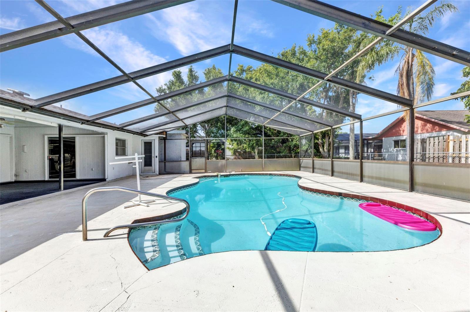 Image 42 of 48 For 6916 Rex Lane
