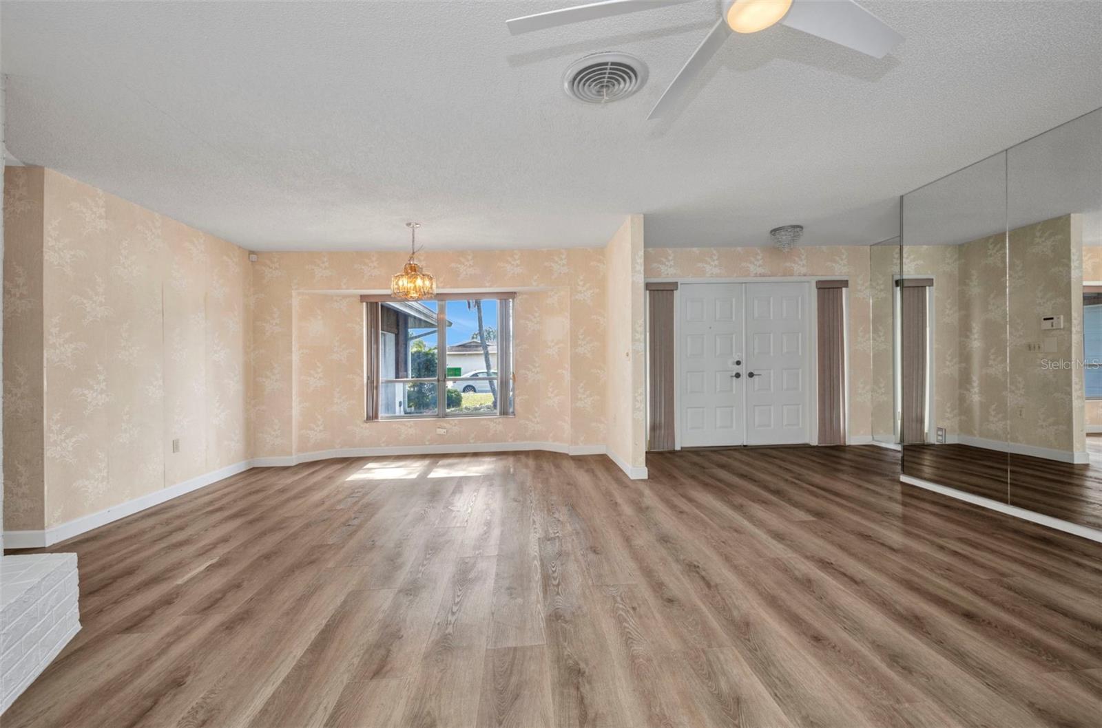 Image 9 of 48 For 6916 Rex Lane