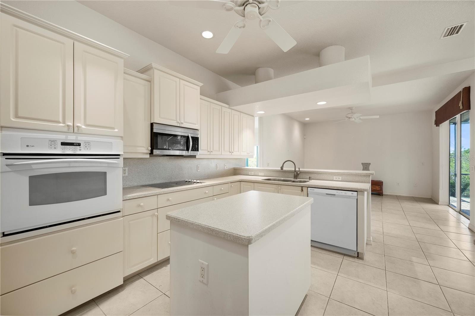 Image 19 of 74 For 695 Macedonia Drive