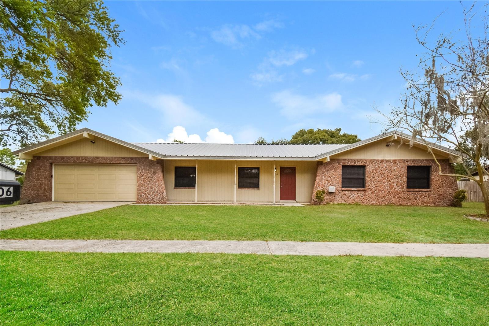 Details for 406 Merlin Court, BRANDON, FL 33510