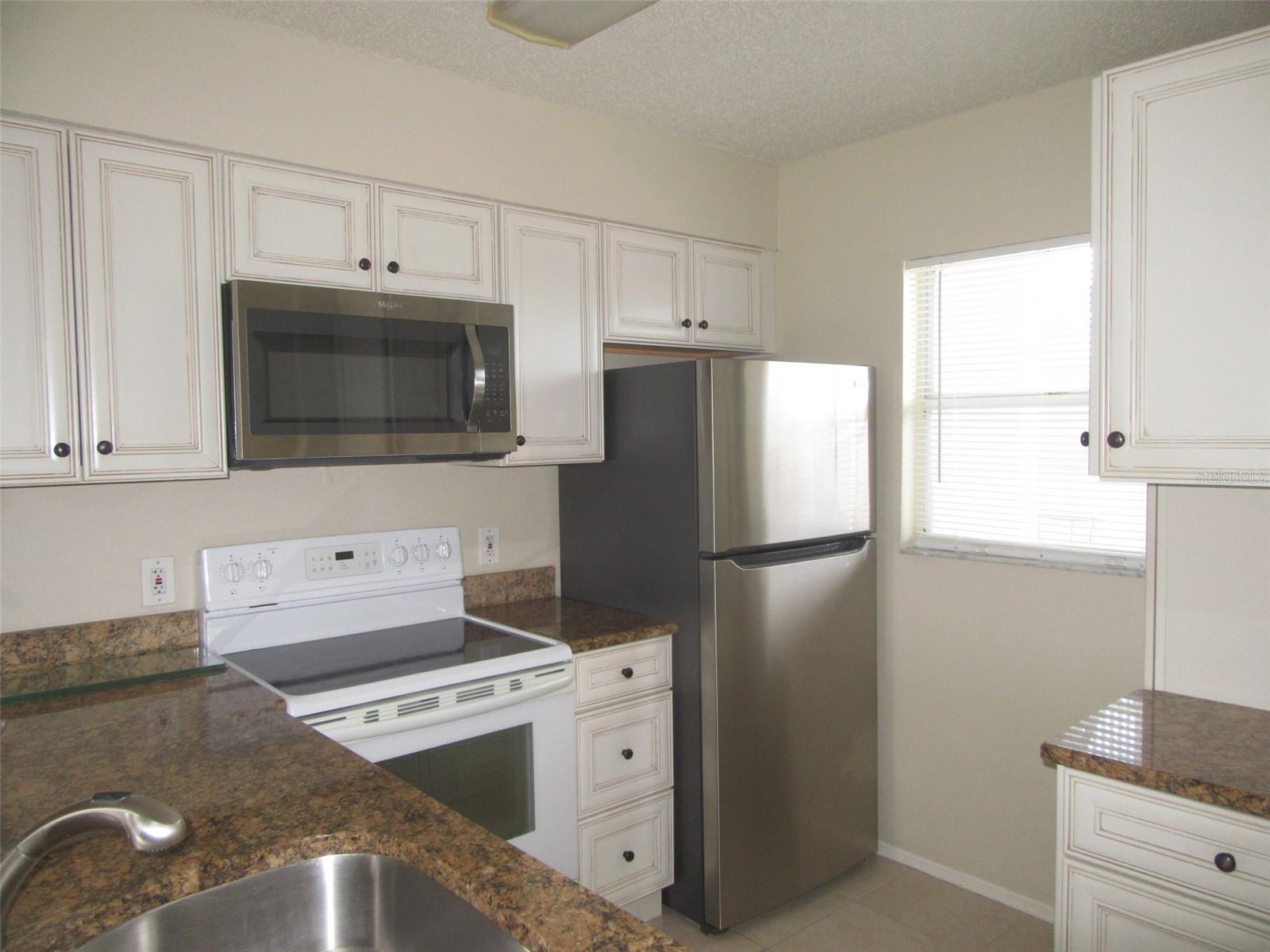 Image 4 of 22 For 26430 Rampart Boulevard 511