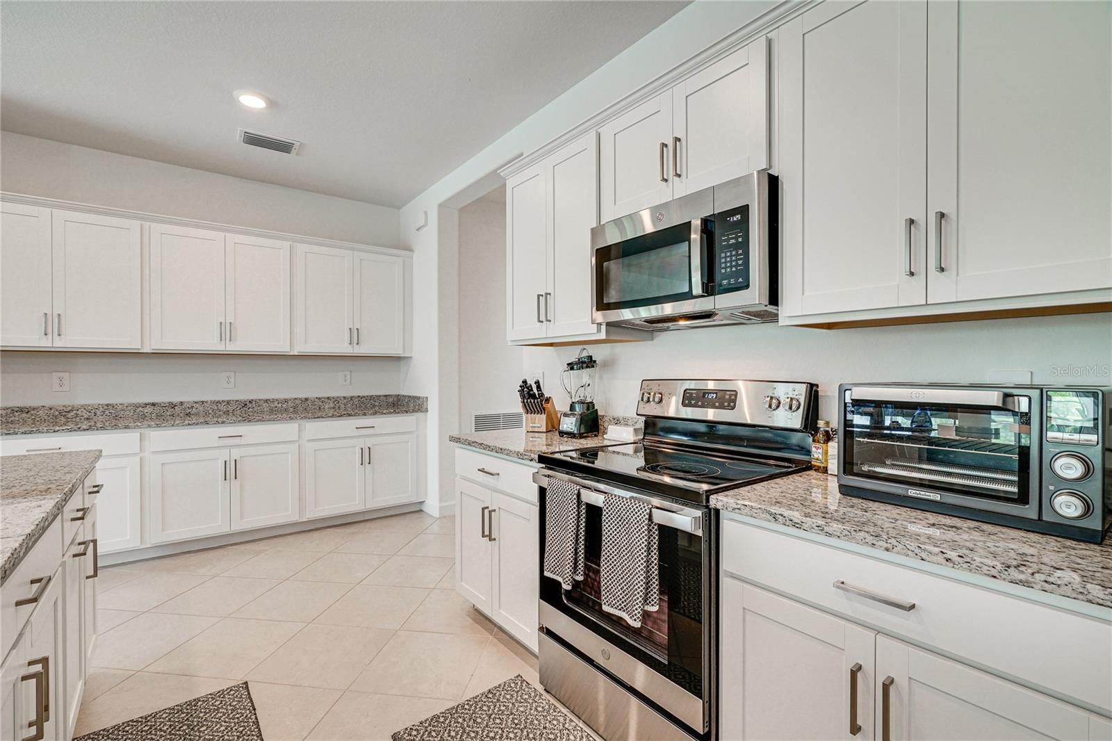 Image 22 of 47 For 3250 Weston Manor Drive