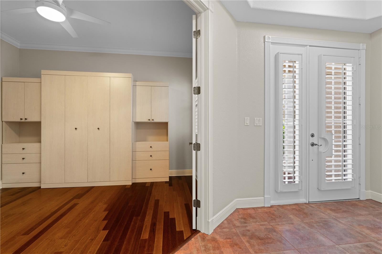 Image 17 of 55 For 143 Tropicana Drive 1012