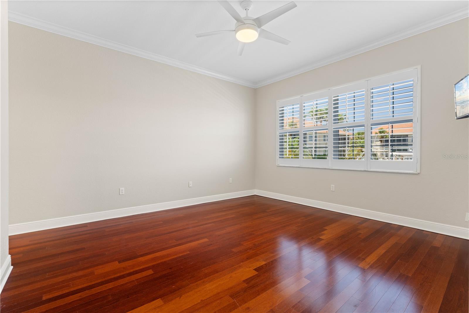 Image 28 of 55 For 143 Tropicana Drive 1012
