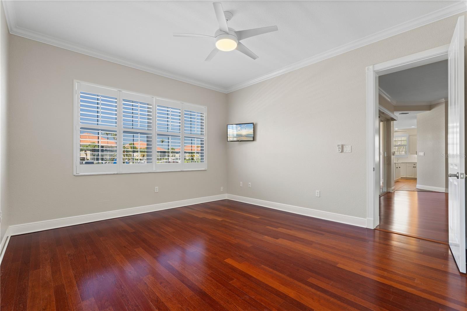Image 29 of 55 For 143 Tropicana Drive 1012