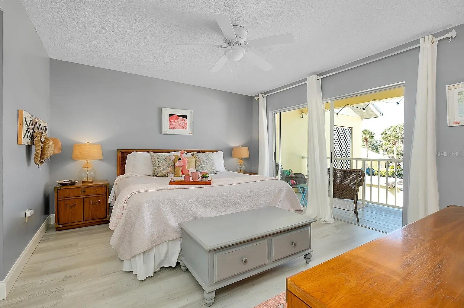 Image 15 of 40 For 410 Cerromar Circle S 240