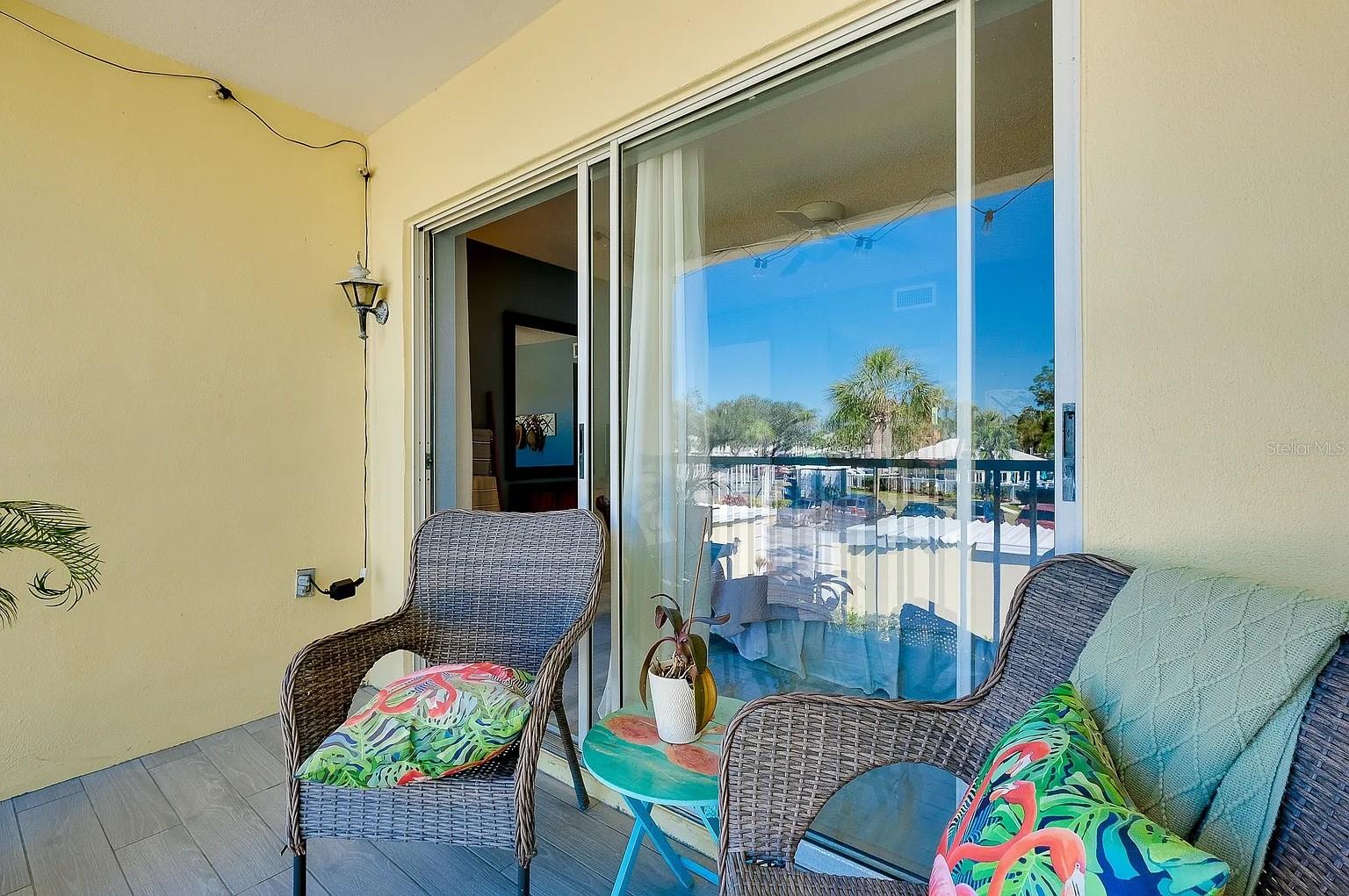 Image 24 of 40 For 410 Cerromar Circle S 240