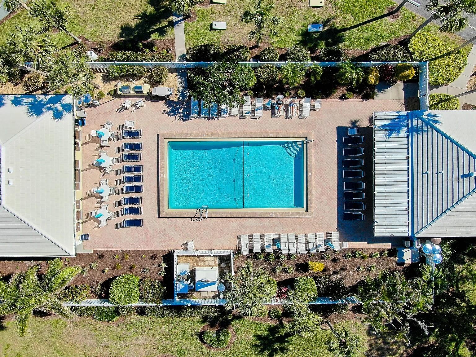 Image 31 of 40 For 410 Cerromar Circle S 240