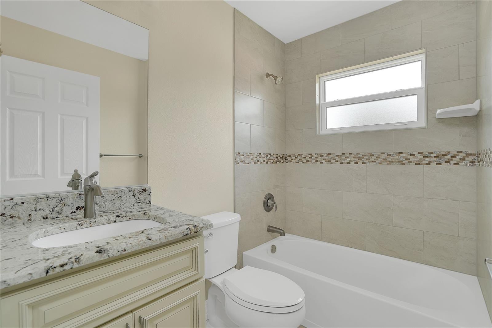 Image 19 of 26 For 3451 Iroquois Avenue