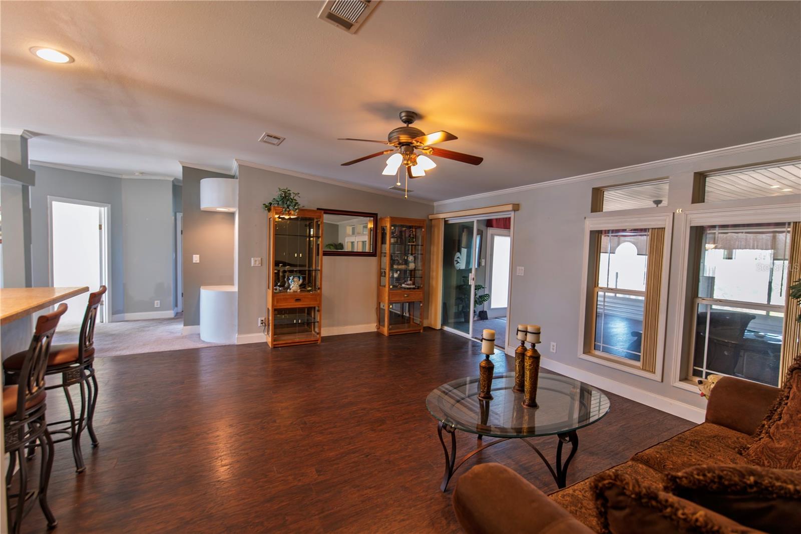 Image 4 of 24 For 28 Windmill Boulevard