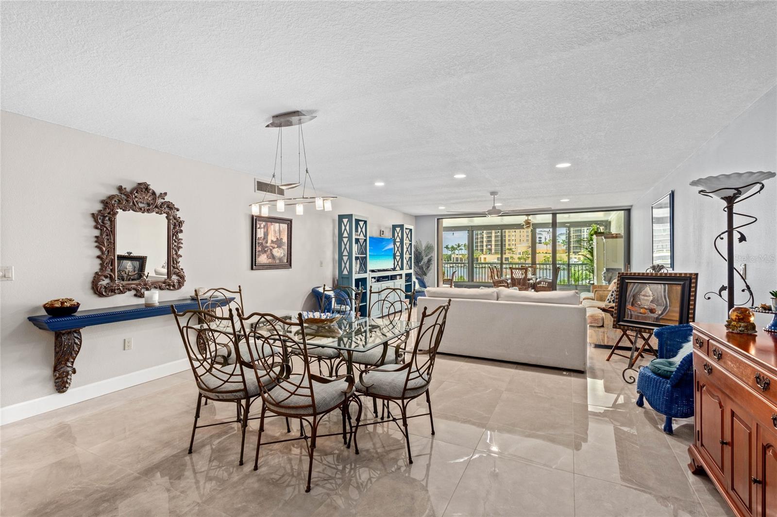 Image 10 of 36 For 3250 Southshore Drive 54b