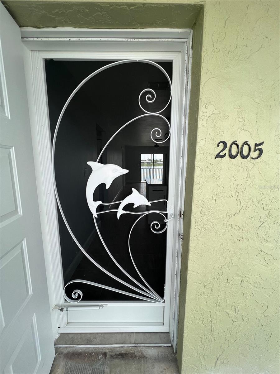 Image 2 of 31 For 25225 Rampart Boulevard 2005