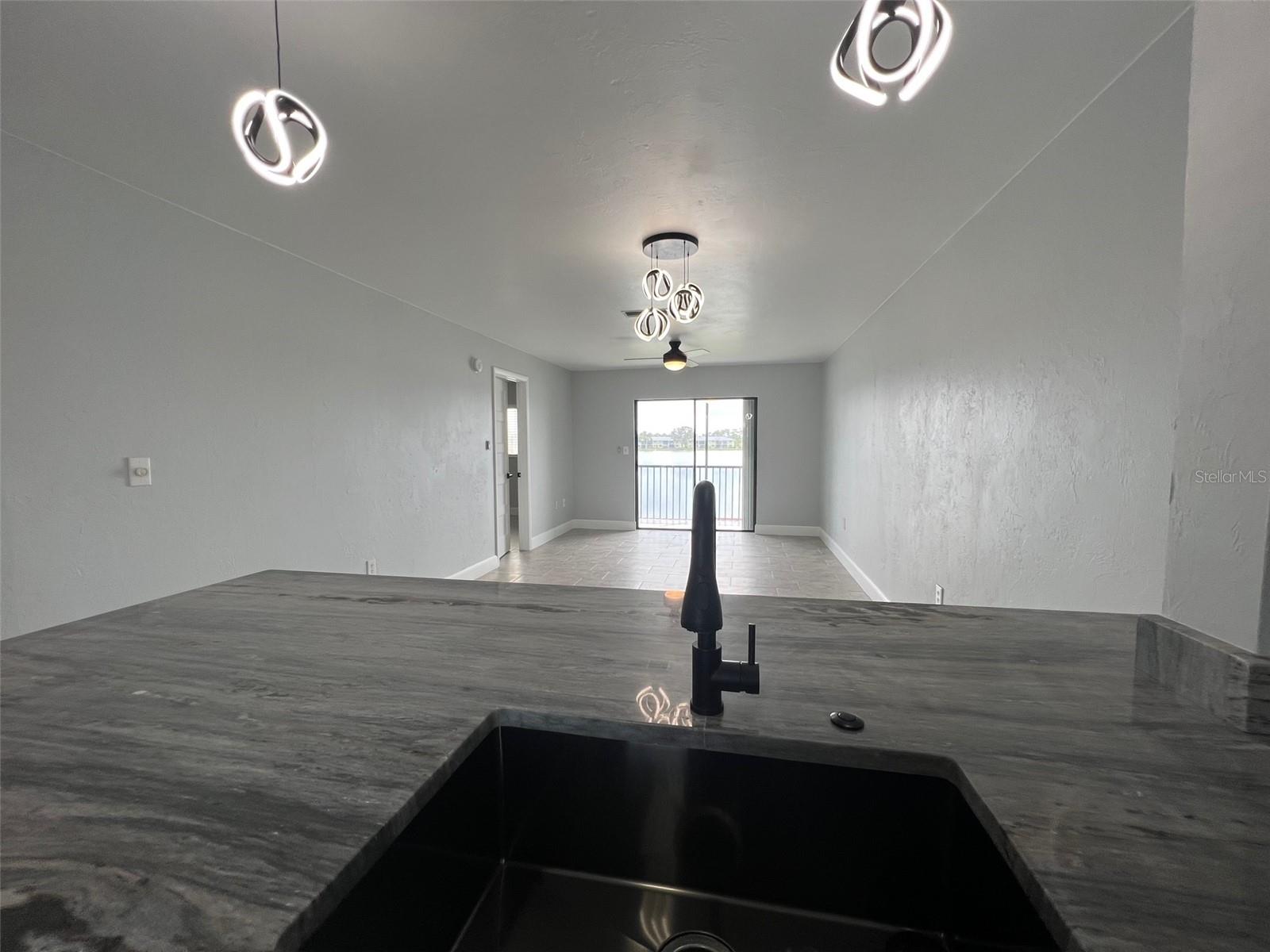 Image 7 of 31 For 25225 Rampart Boulevard 2005