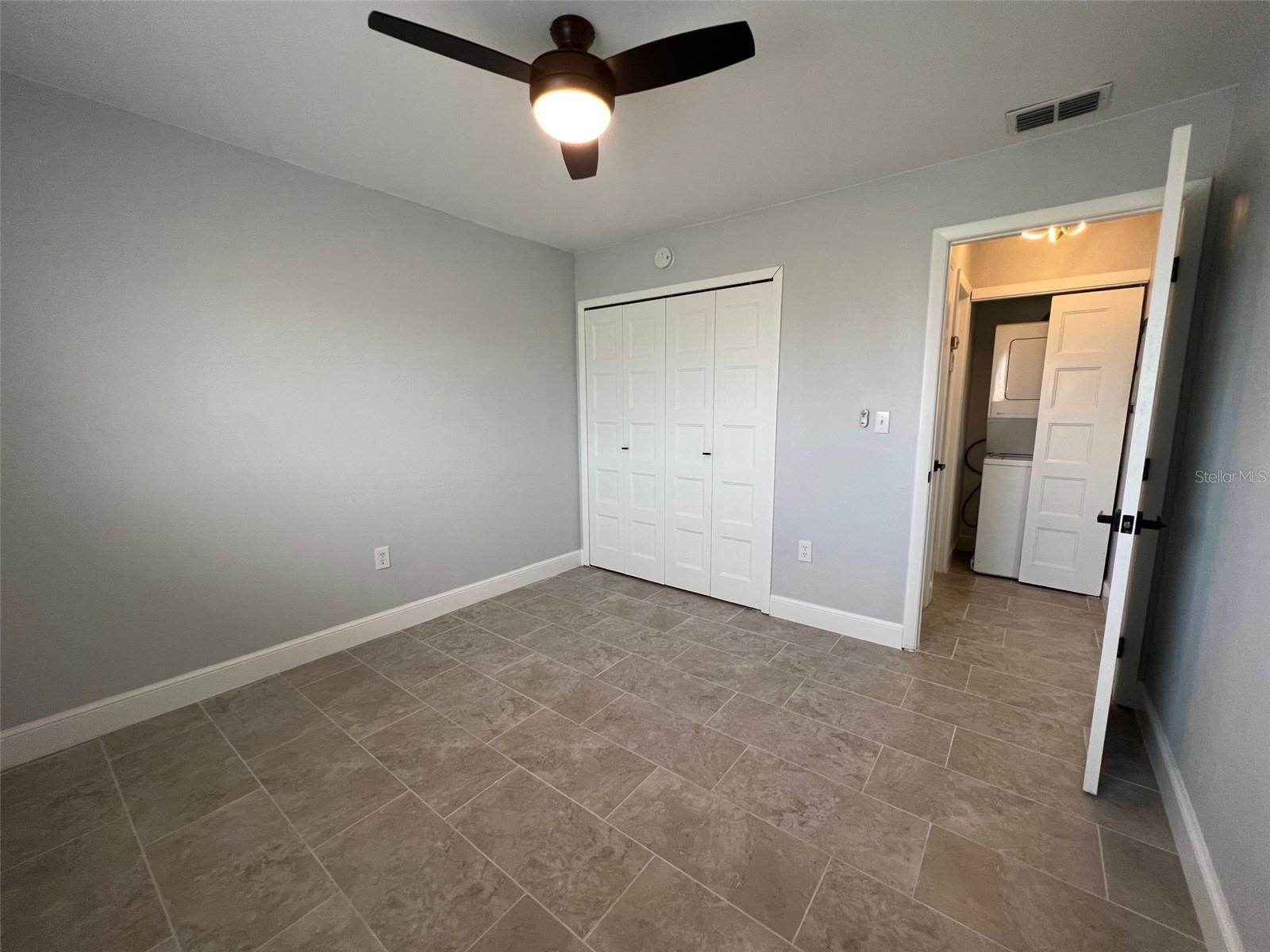 Image 9 of 31 For 25225 Rampart Boulevard 2005