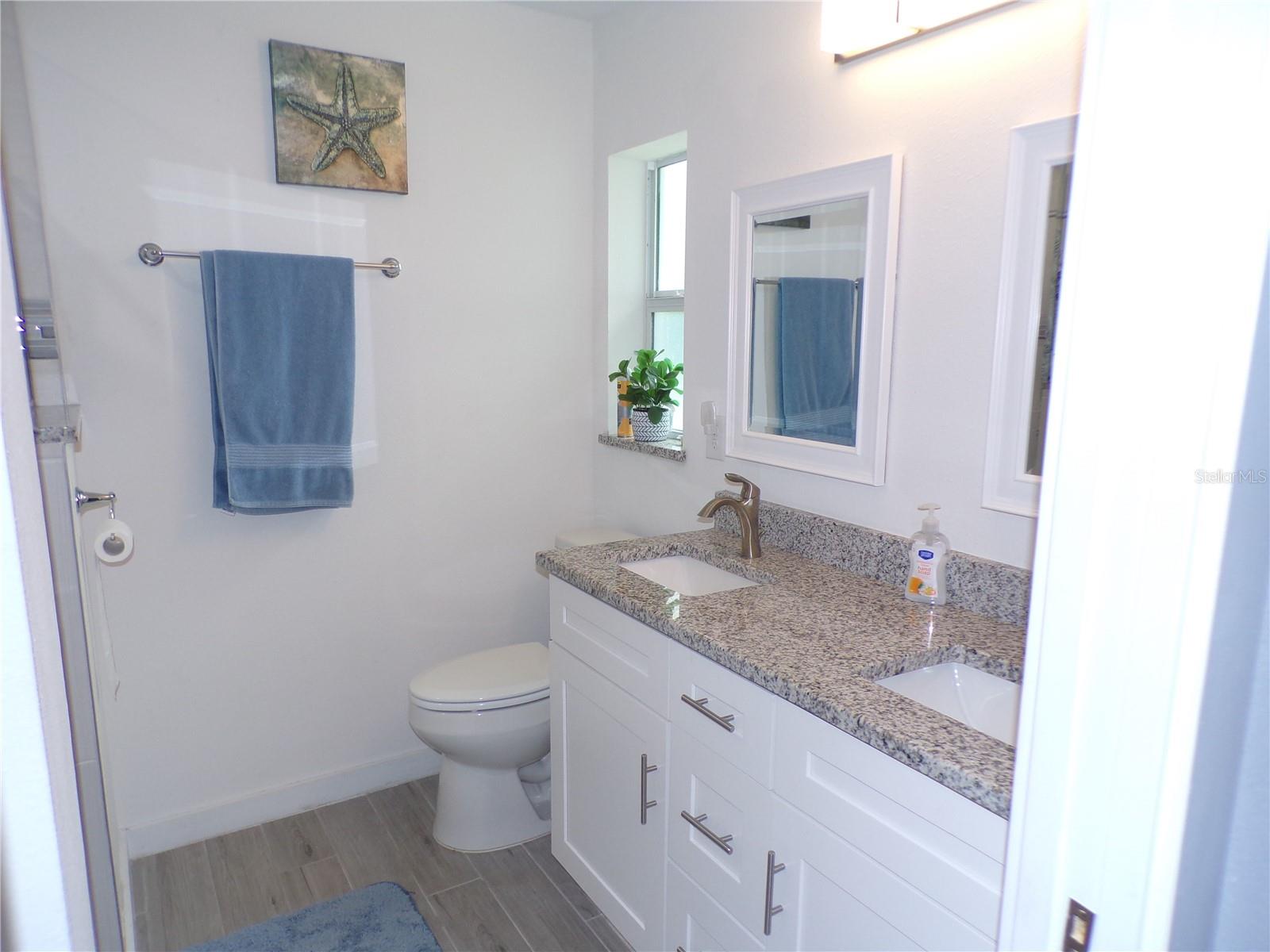 Image 11 of 25 For 334 Millport Street Nw