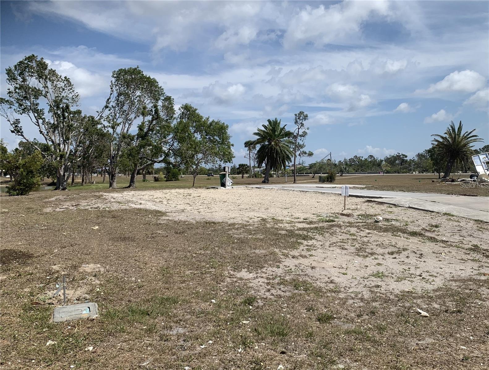 Image 3 of 19 For 7578 Ratan Circle