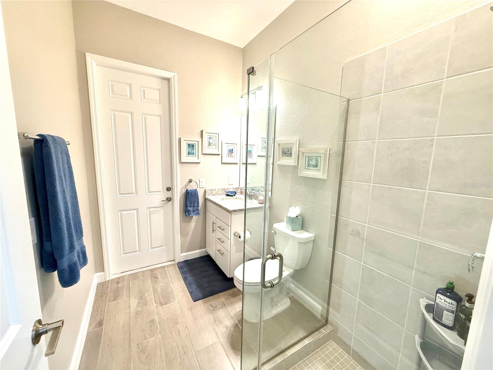 Image 30 of 35 For 15155 Scarlet Oak Court