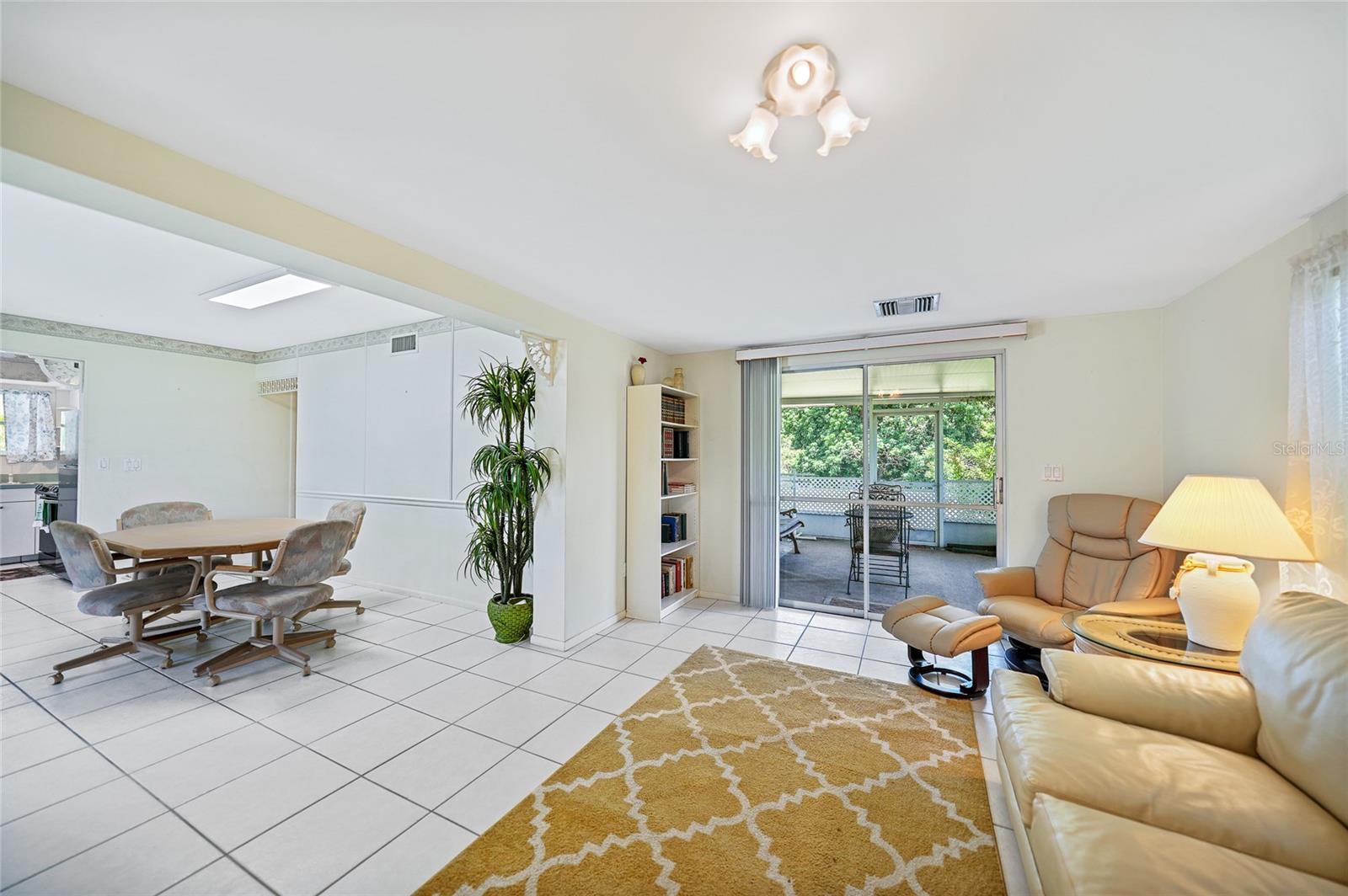 Image 12 of 28 For 1596 Hayworth Road