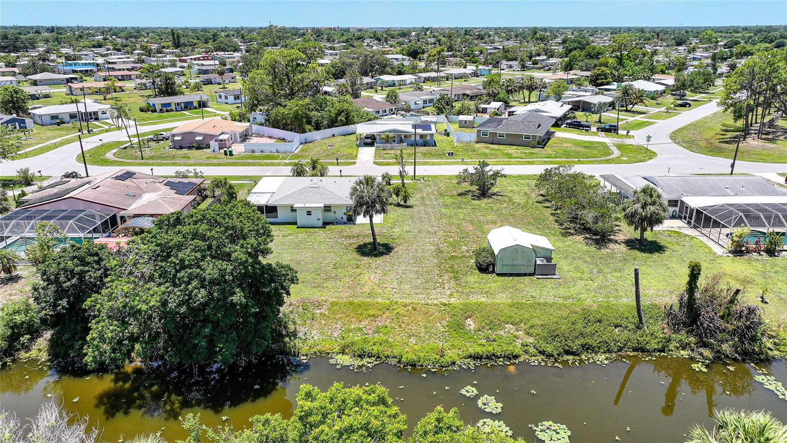 Image 3 of 28 For 1596 Hayworth Road