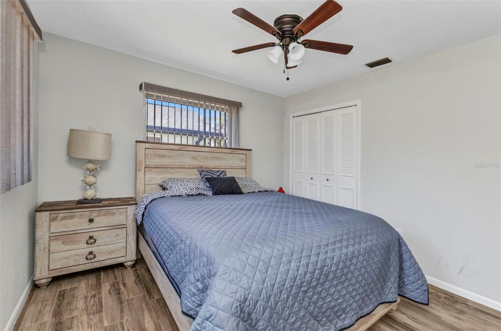 Image 18 of 45 For 2626 Auburn Boulevard