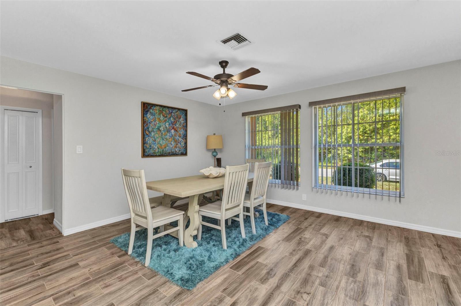 Image 4 of 45 For 2626 Auburn Boulevard