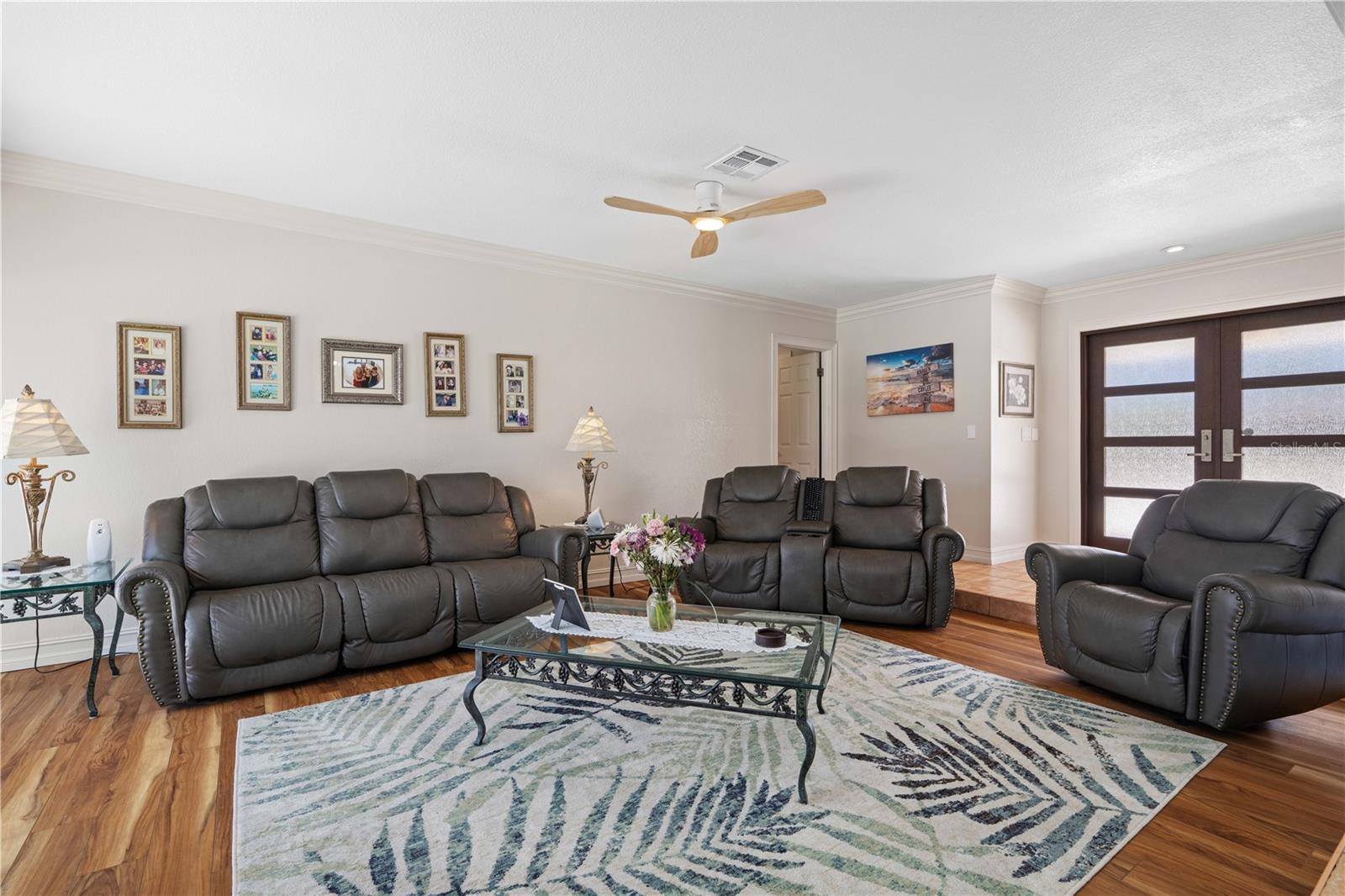 Image 18 of 75 For 259 Fields Terrace
