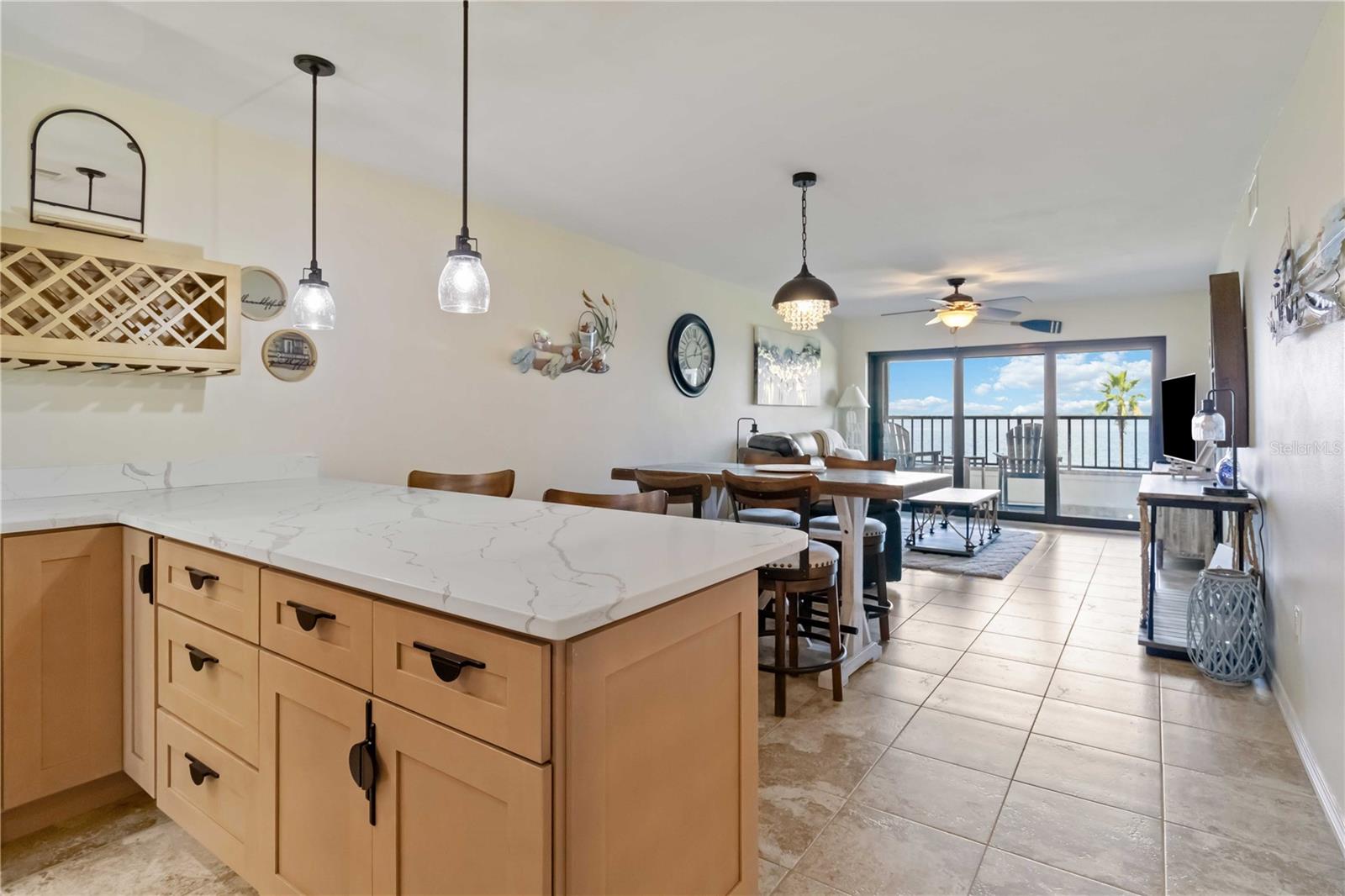 Image 12 of 47 For 1500 Park Beach Circle 2f