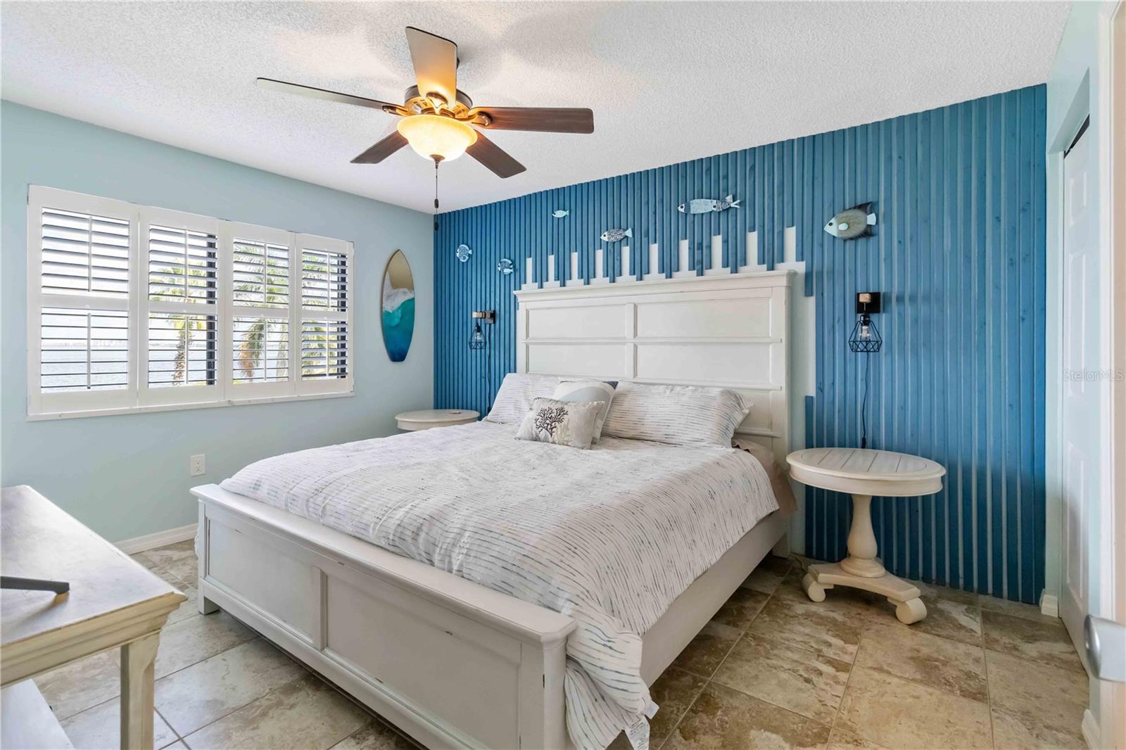 Image 19 of 47 For 1500 Park Beach Circle 2f