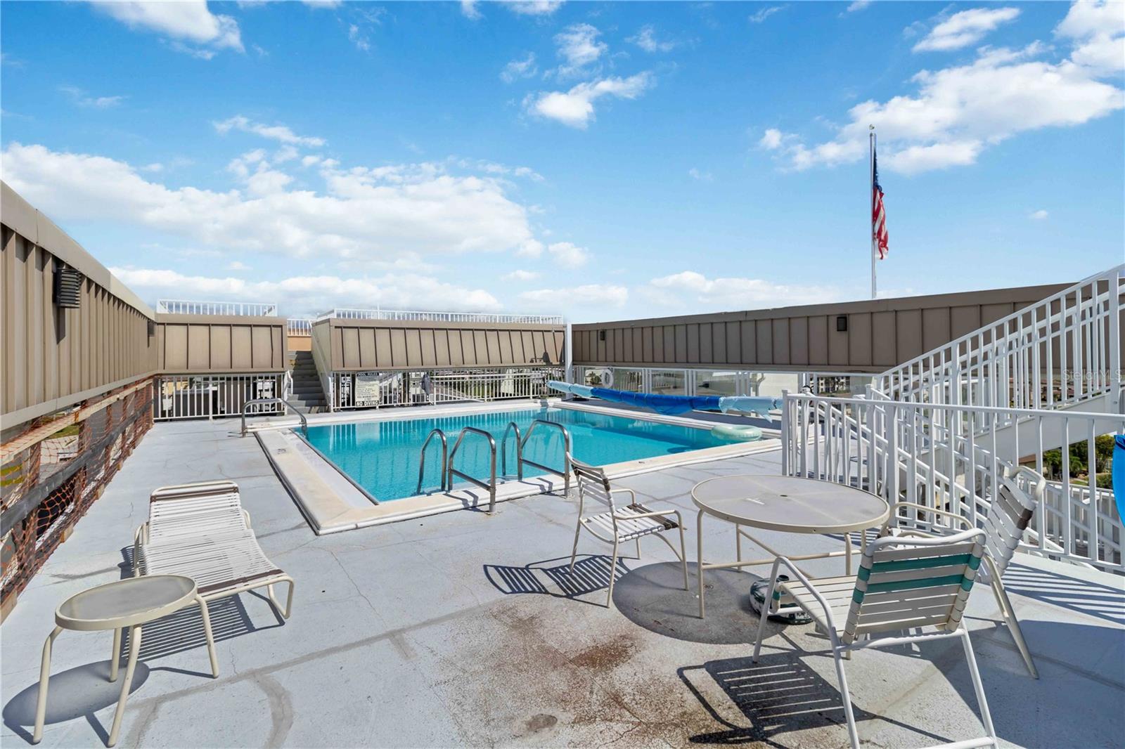 Image 34 of 47 For 1500 Park Beach Circle 2f