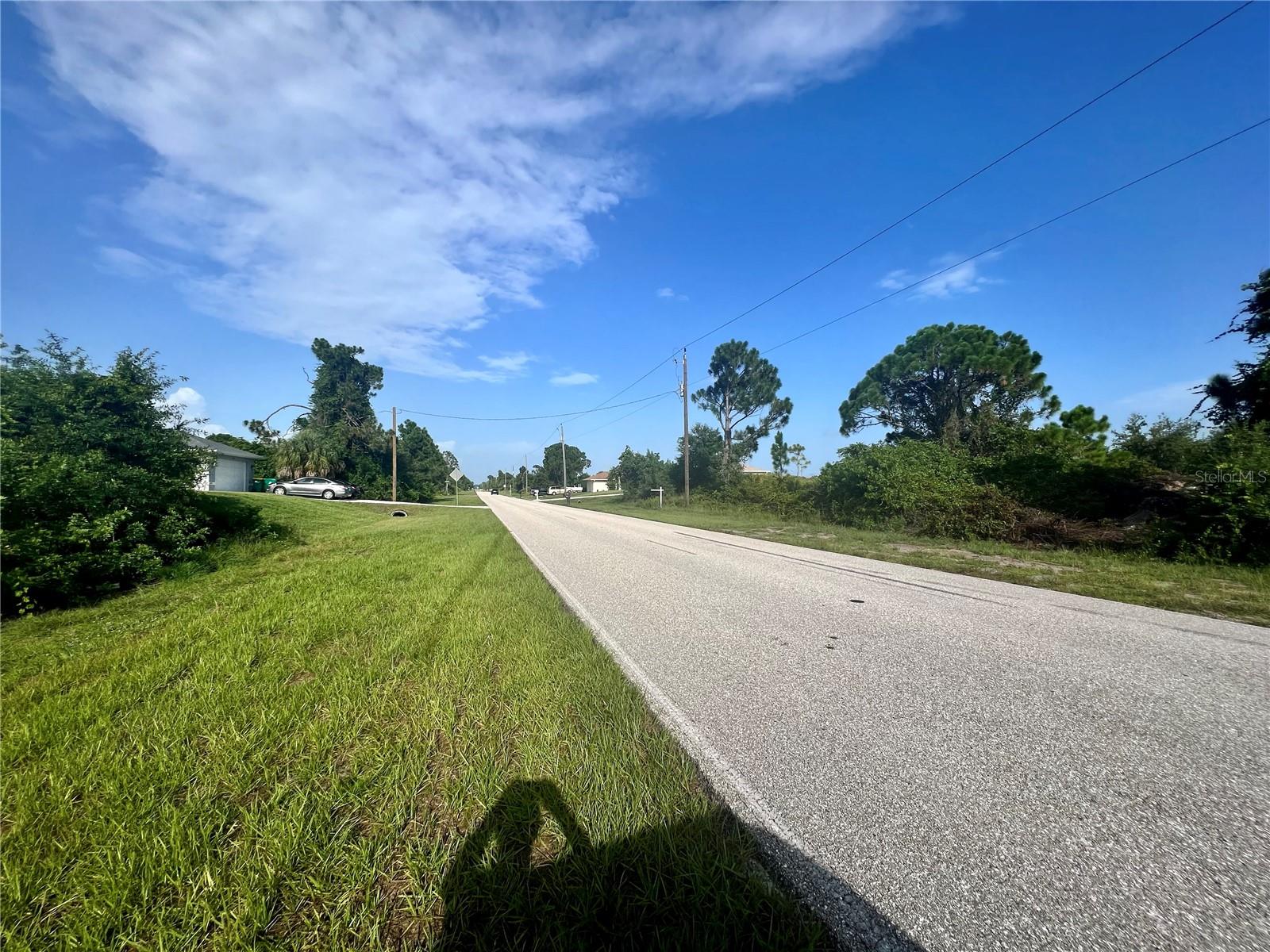 Image 2 of 4 For 12960 Foresman Boulevard
