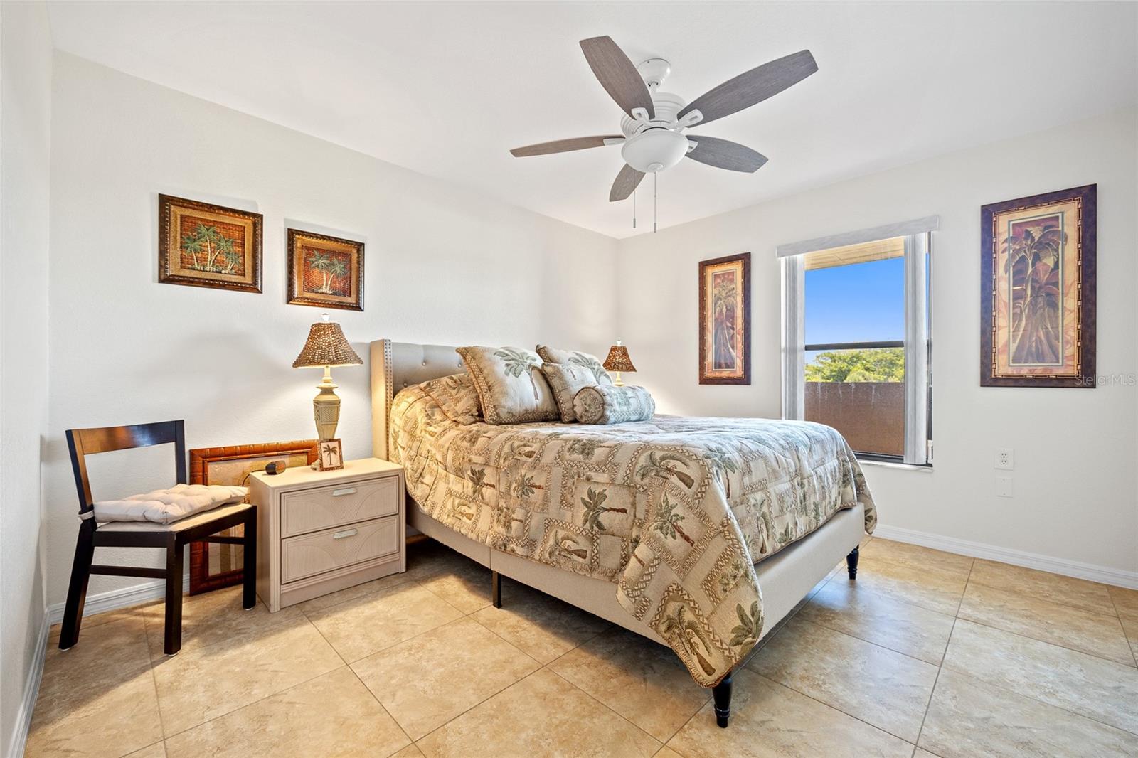 Image 16 of 30 For 601 Shreve Street 53c