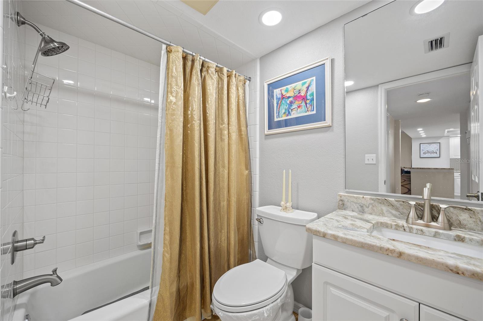 Image 17 of 30 For 601 Shreve Street 53c