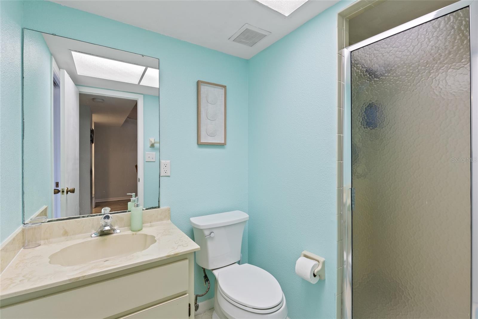 Image 25 of 40 For 14459 River Beach Drive 112
