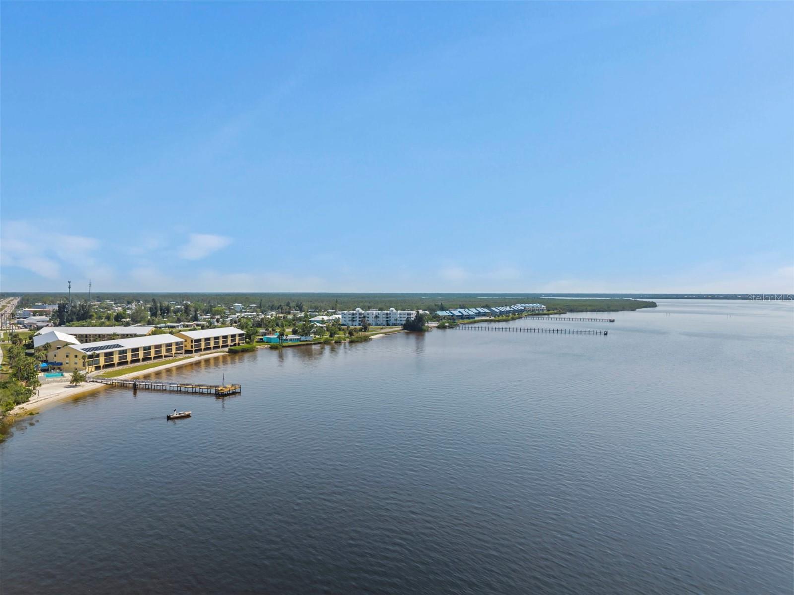 Image 37 of 40 For 14459 River Beach Drive 112