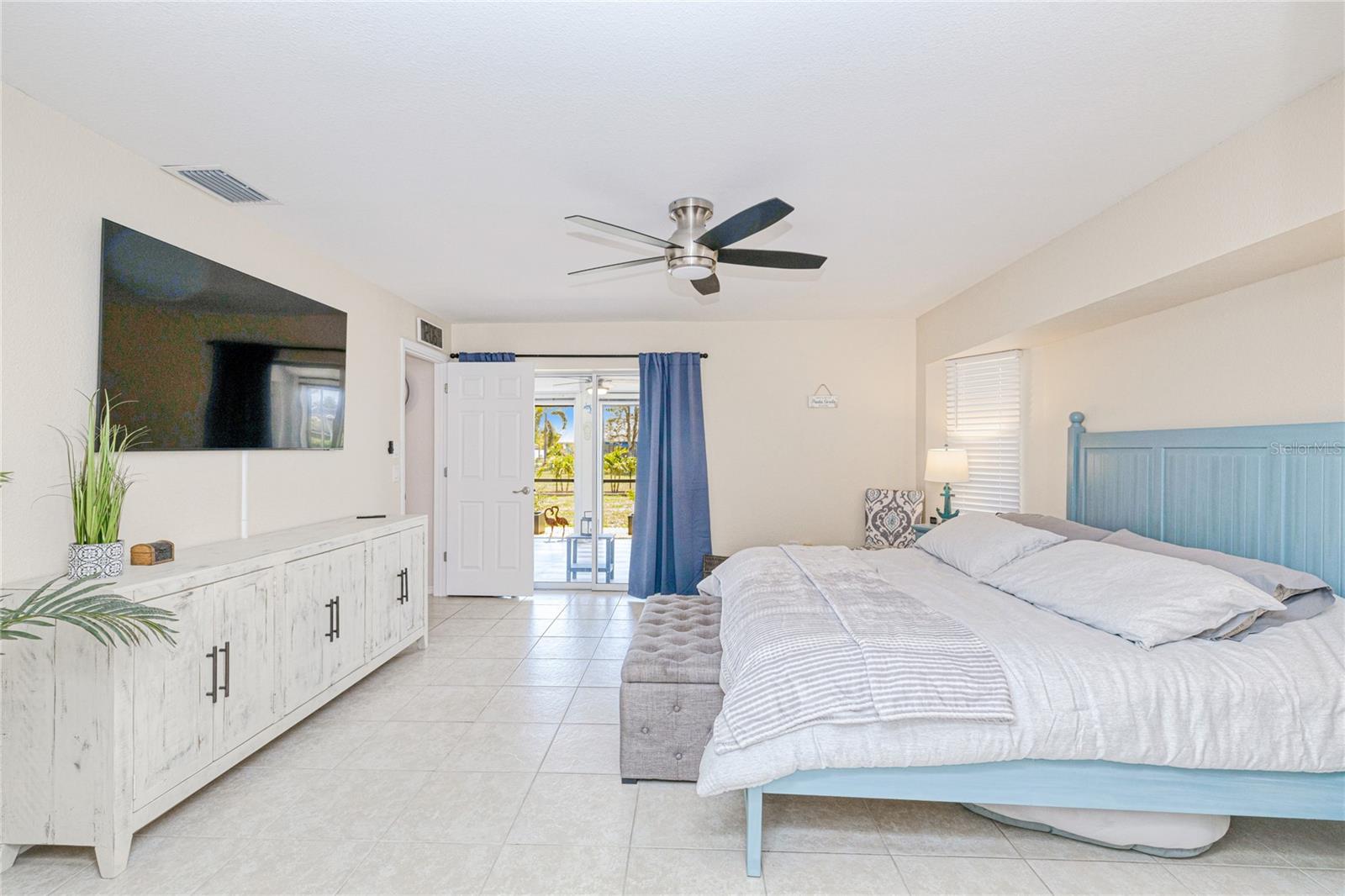 Image 24 of 56 For 25379 Paladin Lane