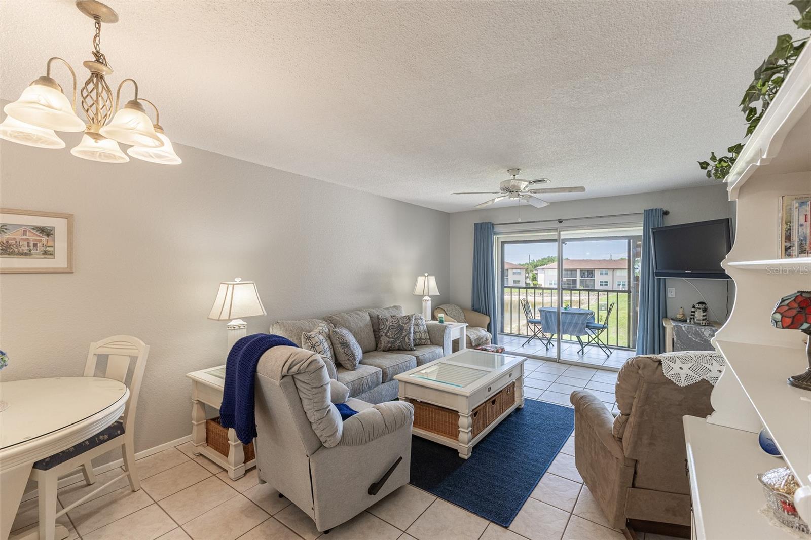 Image 13 of 36 For 25100 Sandhill Boulevard I-204