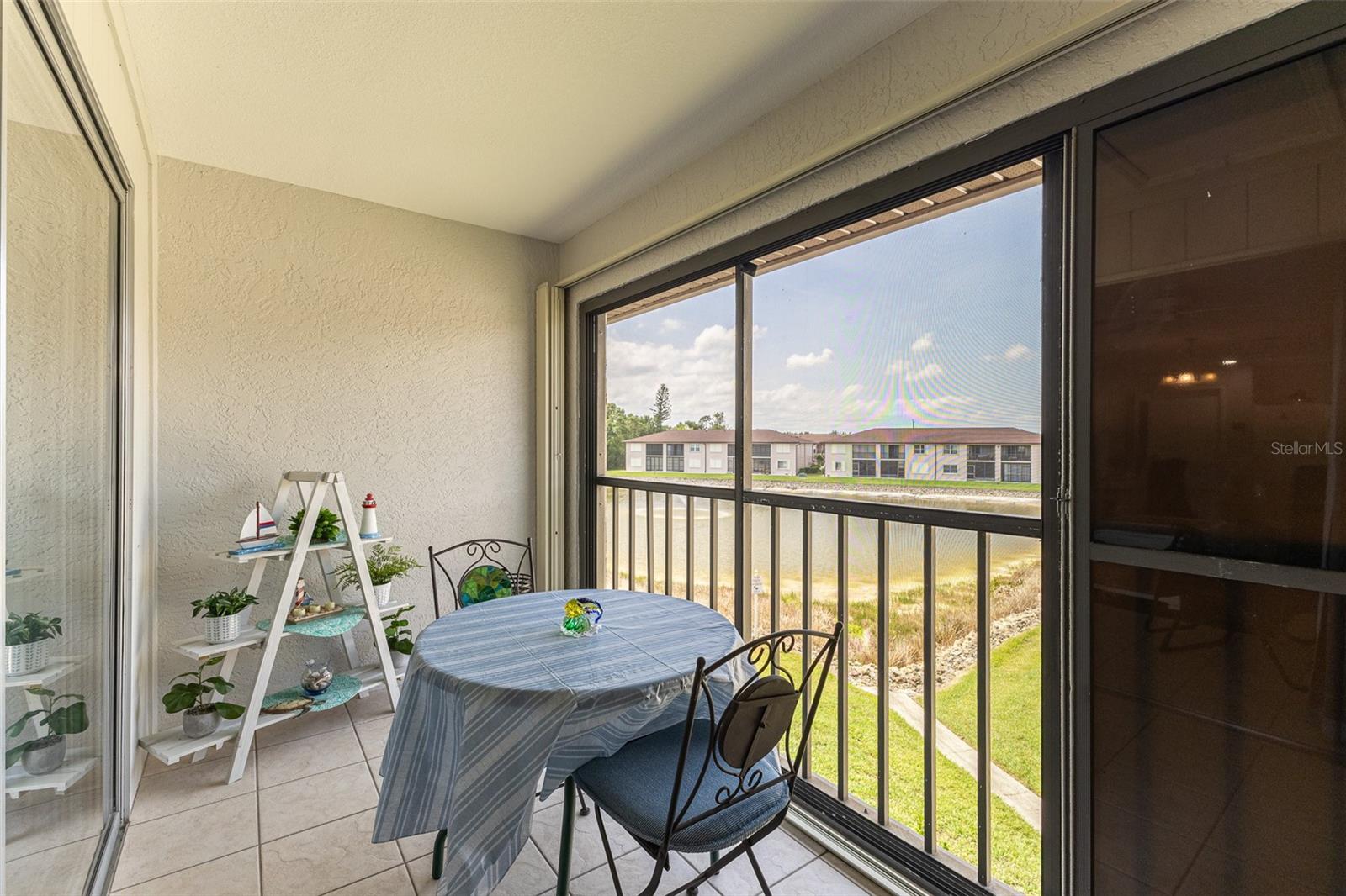 Image 22 of 36 For 25100 Sandhill Boulevard I-204
