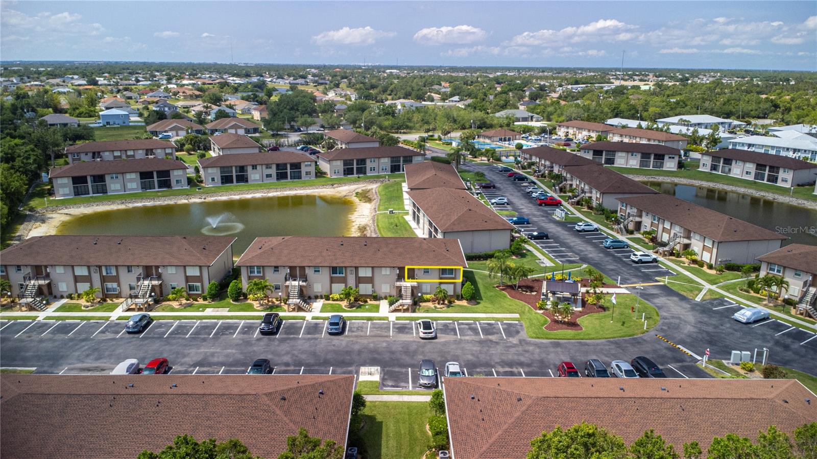 Image 3 of 36 For 25100 Sandhill Boulevard I-204