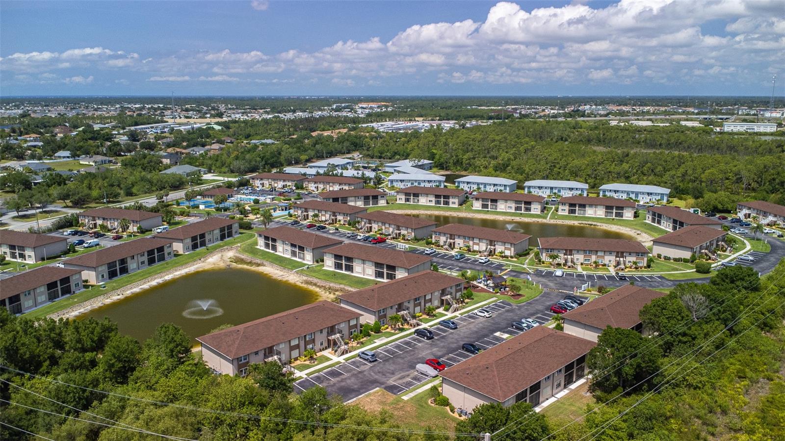 Image 35 of 36 For 25100 Sandhill Boulevard I-204