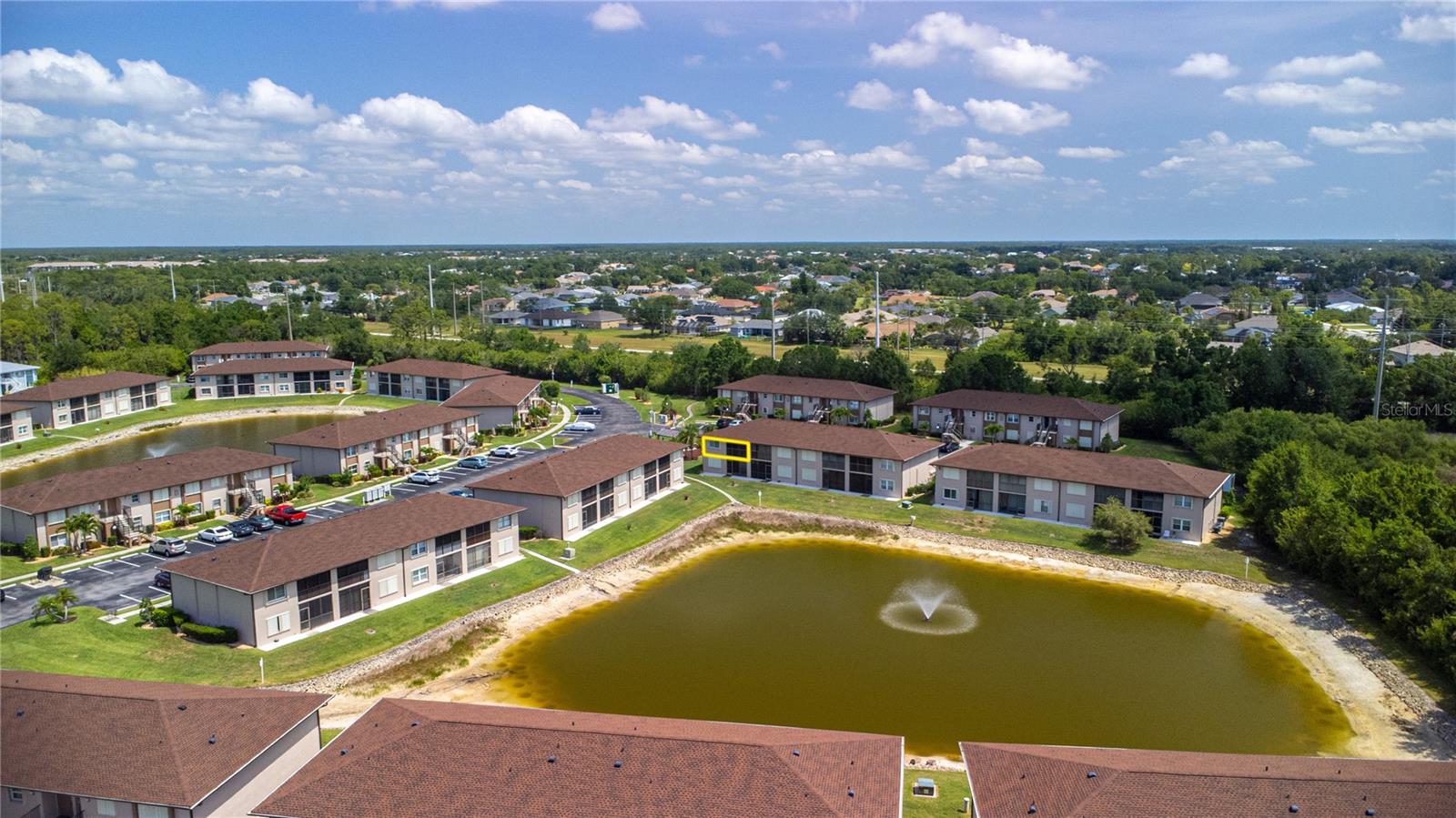 Image 4 of 36 For 25100 Sandhill Boulevard I-204