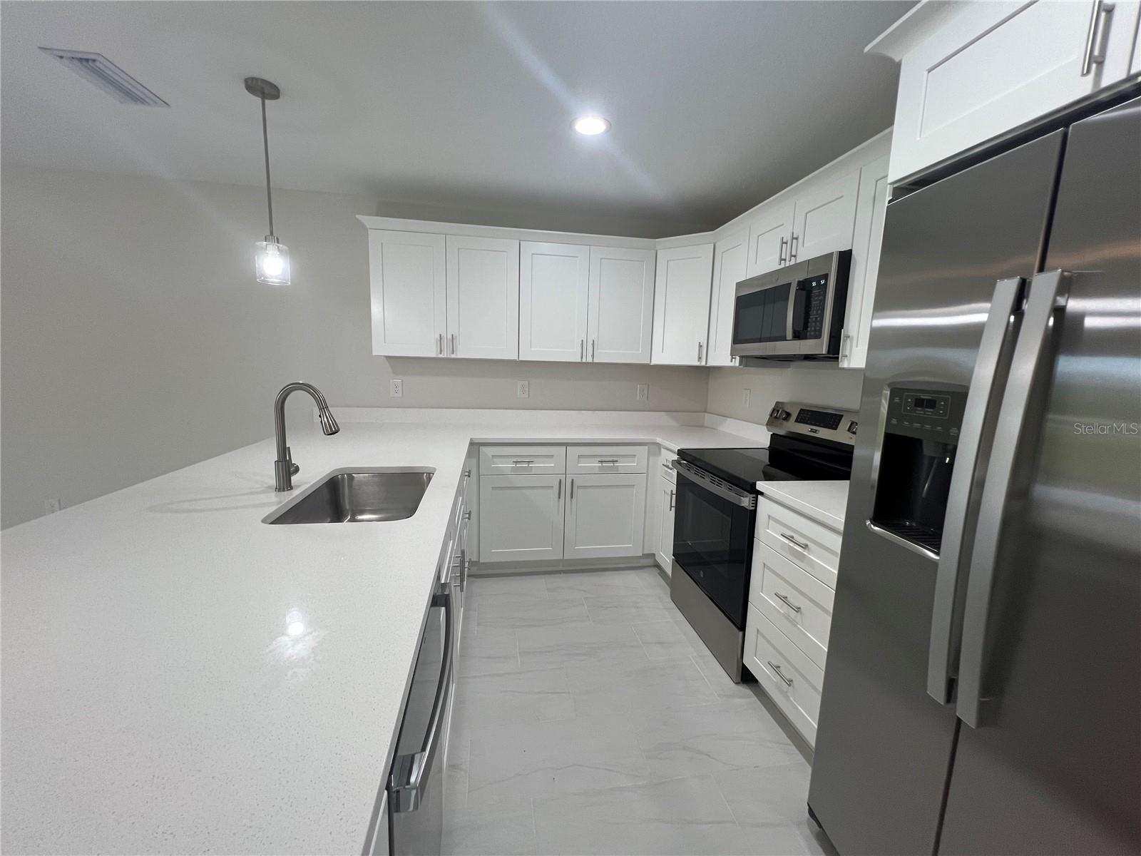 Image 11 of 22 For 12038 Tetzel Avenue